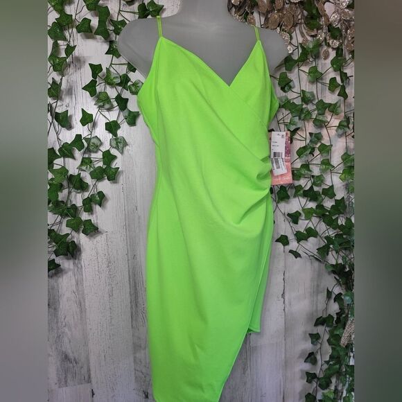 NWT Emerald Sundae Dress - Picture 5 of 13